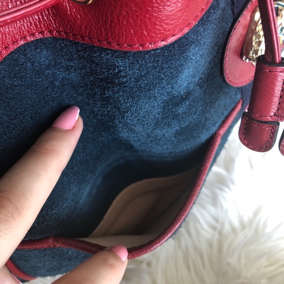 SOLD Gucci Rajah bucket bag medium dark blue suede - Picture 12 of 16